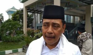 Ketua nu jatim hasan mutawakkil alallah di masjid-al akbar surabaya Ketua nu jatim hasan mutawakkil alallah di masjid-al akbar surabaya