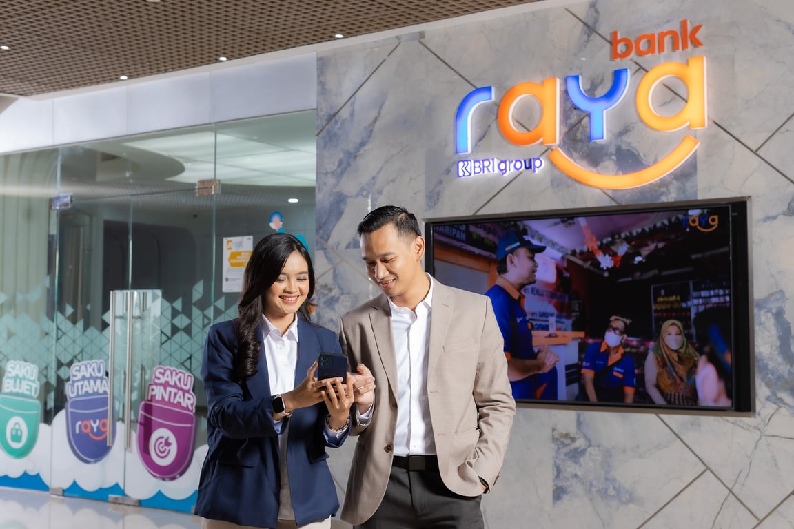 Bank Raya Hadir sebagai Official Partner P-Land K-pop Art Market Vol.5, Dorong Literasi dan Inklusi Keuangan Digital