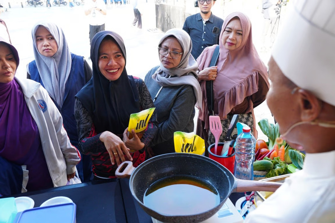 Holding Perkebunan Nusantara Perluas Akses Minyak Goreng Terjangkau, 600 Kemasan Ludes dalam Sejam di Bazar PT INL