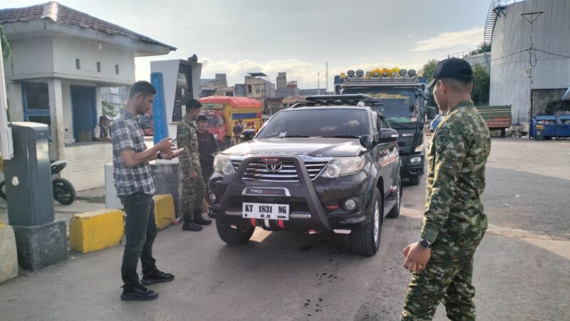 Pelindo Parepare Awasi Ketat Kendaraan Masuk Dermaga