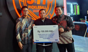 BRI Insurance Serahkan Santunan Klaim Personal Accident (1)