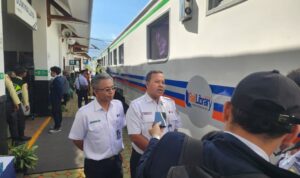 KAI Daop 2 Bandung Adakan Pengobatan Gratis Dengan Rail Clinic di Stasiun Bumiwaluya (1)