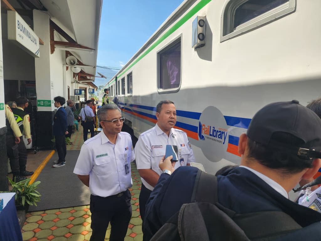 KAI Daop 2 Bandung Adakan Pengobatan Gratis Dengan Rail Clinic di Stasiun Bumiwaluya (1)