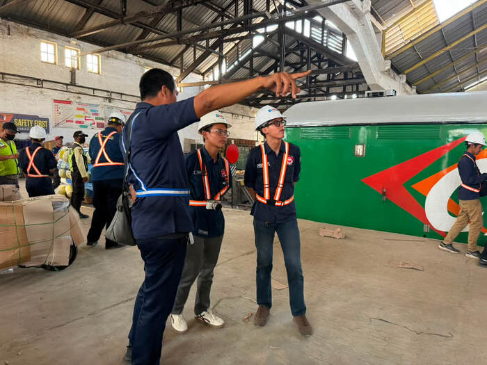 Kunjungan Edukatif dari Komunitas Edan Sepur Jakarta di Area Operasional Jakarta Gudang (1)