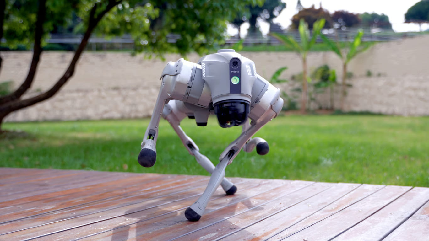 Robot Unitree Go2 untuk Edutainment dan Interaksi Publik.jpg