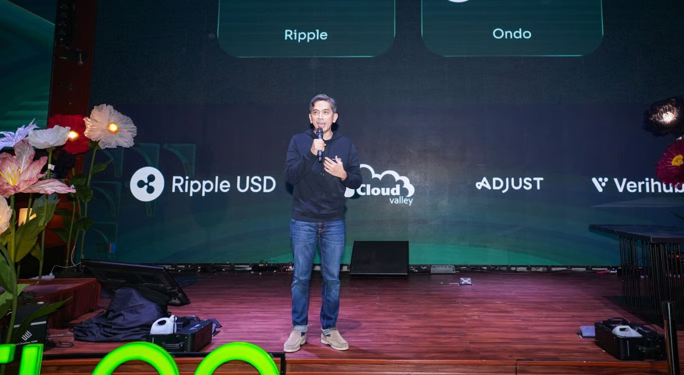 Bitcoin Tertekan di US 63.000, FLOQ Ungkap Peluang Rebound hingga Akhir 2026