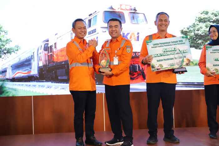 Implementasi Green Logistics KAI Logistik (1)