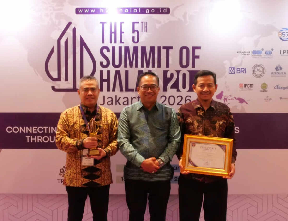 KOMBINASIKAN 130 AUDITOR HALAL DENGAN LABORATORIUM MOLEKULER DDPCR, SUCOFINDO RAIH PENGHARGAAN DI INDONESIA HALAL AWARDS 2026 (2)